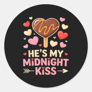 Sticker Rond Drôle Il est Mon Baiser de Minuit Saint-Valentin É