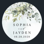 Sticker Rond Dusty Blue Eucalyptus Vert Mariage Succulent<br><div class="desc">Ce design est disponible avec deux nuances bleues poussiéreuses différentes. Une option est plus poussiéreuse que l'autre et penche vers un bleu gris-poussiéreux. Celui-ci que vous visualisez penche plus vers le bleu pour les éclaboussures aquarelle. Comparez chaque aperçu à l'écran pour une correspondance parfaite en ce qui concerne l'ombre de...</div>