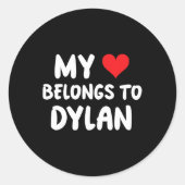 Sticker Rond Dylan - Mon cœur appartient à Dylan - Amour  (Devant)