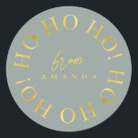 Sticker Rond Earth Tones Green Gold Christmas Ho Ho Ho ID1009<br><div class="desc">Si vous vous demandez quelles combinaisons de couleurs choisir pour votre décoration de Noël et vos fournitures d'enveloppement cadeau cette année, j'ai créé des collections de motifs de coordination pour rendre la vie un peu plus facile. Cet élégant design typographique de Noël présente "Ho Ho Ho" dans un motif circulaire...</div>