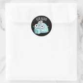 Sticker Rond Eek-gloo Funny Igloo Pun Dark BG (Sac)