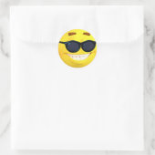 Sticker Rond Effet 3D heureux Emoji avec lunettes de soleil (Sac)