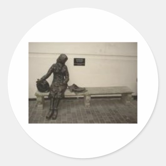 Sticker Rond Eleanor Rigby (Devant)