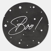 Sticker Rond Elégant Black+White Scattered Stars Boo! Halloween (Devant)