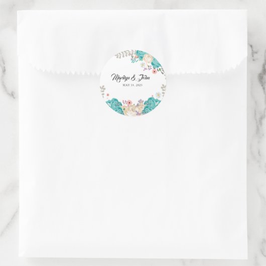 Sticker Rond Elégant Bleu Fleurs Blanches Mariage Romantique (Sac)