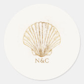Sticker Rond Elegant Gold Seashell Names Initials Wedding (Devant)