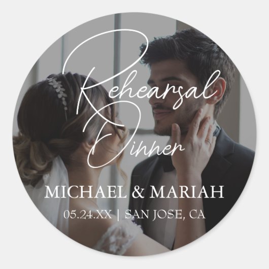 Sticker Rond Élégant La Nuit Avant Le Dîner De La Répétition Ph (Devant)