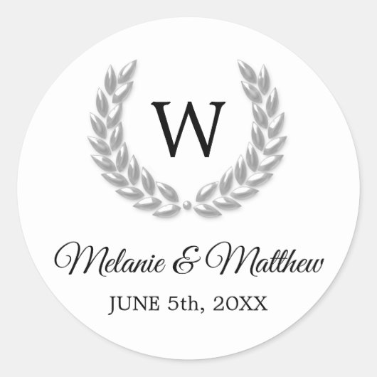 Sticker Rond Élégant Mariage Monogramme Laurel Blanc & Argent (Devant)