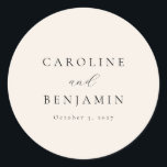 Sticker Rond Élégant minimaliste crème ivoire Mariage de callig<br><div class="desc">Élégant minimaliste Ivoire Personnalisé Calligraphie Mariage Classic Round Sticker</div>