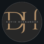 Sticker Rond Élégant Noir Monogramme Initiales Moderne Personna<br><div class="desc">Élégant Monogramme Or Noir Initiales Classique Moderne Sticker Rond Personnalisé. Un design luxueux avec un double monogramme or/initiales superposées avec votre nom. Dans des couleurs élégantes et fait un merveilleux cadeau customisé.</div>