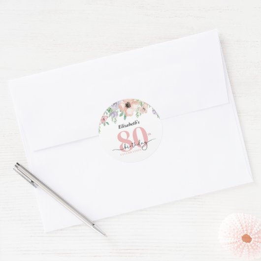 Sticker Rond Elegant Pastel Floral 80th Birthday Party (Enveloppe)
