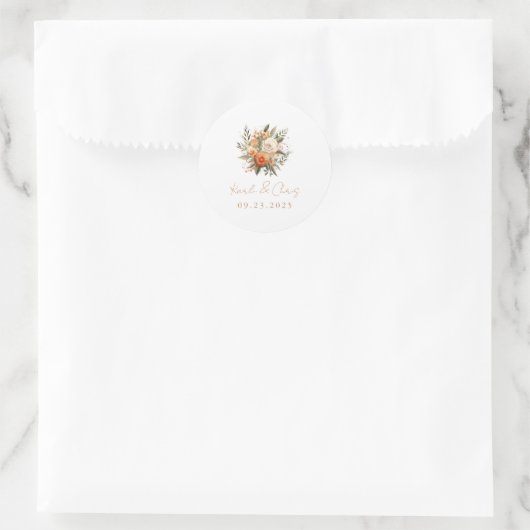 Sticker Rond Élégant Script Autumn Floral Bouquet Mariage (Sac)