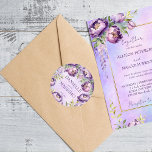 Sticker Rond Élégant tourterelles violettes lilas glyteria mari<br><div class="desc">Elégant violet mariage nuptiale douche vaisselle personnalisée étiquettes aquarelle lumière lilas violet pivoines et glycine fleurs fleurs étiquette</div>