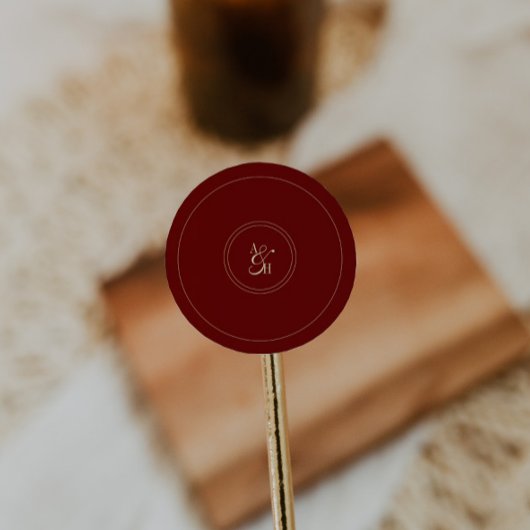 Sticker Rond Elegant Wine Red Monogram Wedding Initials
