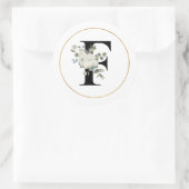Sticker Rond Élégante lettre Florale blanche monogramme F sur b (Sac)