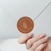 Sticker Rond Élégante Lune et Étoiles Terracotta Mariage Favori