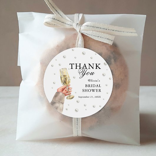 Sticker Rond Élégants Perles et Prosecco pour un Brunch de Show