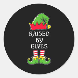 Sticker Rond Élevé par des Elfes Drôle de Noël Famille Elfes Éq
