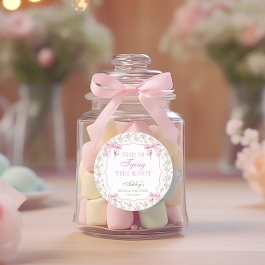 Sticker Rond Elle Noue le Nœud Rose Vintage