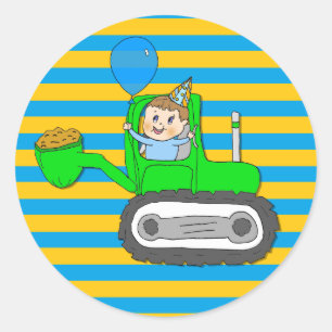 Sticker Rond Enfant d'anniversaire avec ballon dans le tracteur