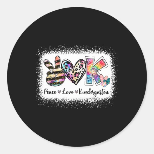 Sticker Rond Enseignant de l'année Peace Love Kindergarten Team (Devant)