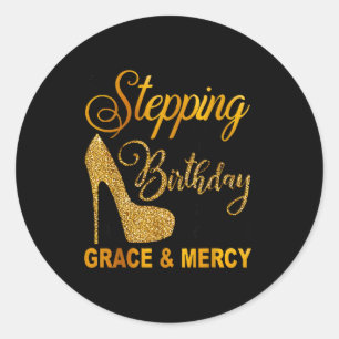 Sticker Rond Entrer dans l'anniversaire avec la grâce et la mis