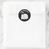 Sticker Rond Escarghost Amusant Français Ghost Snail Pun Dark B (Sac)