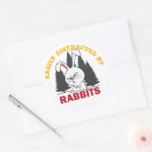 Sticker Rond facilement distrait par des lapins (Enveloppe)