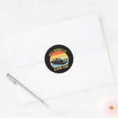 Sticker Rond Facilement distrait par les voitures classiques (Enveloppe)