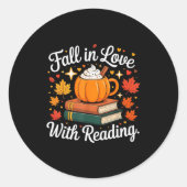 Sticker Rond Fall In Love With Reading Autumn Pumpkin Mug Book  (Devant)