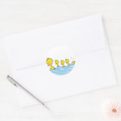 Sticker Rond Famille de canards de natation (Enveloppe)