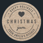 Sticker Rond Faux Kraft Christmas Jam Kitchen Joyeux Vacances<br><div class="desc">Autocollant rustique Faux Kraft Bold "Christmas Jam Happy Holidays" avec coeur gris foncé, texte tout en gris foncé contre un kraft comme arrière - plan motif. C'est parfait pour étiqueter ce que vous avez fait. Personnalisez-le en remplaçant le texte de l'espace réservé. Pour plus d'options comme changer la police, sa...</div>