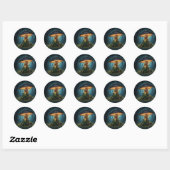 Sticker Rond Fée de Nuit Enchantée Lisant un Livre (Feuille)
