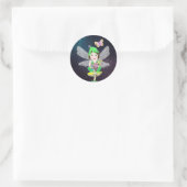 Sticker Rond Fée Whimsical Little Elf, champignons et papillon (Sac)