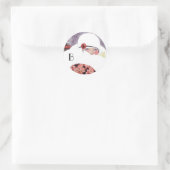 STICKER ROND FEMME DANS LA NEIGE, HIVER BEAUTY MODE MONOGRAM (Sac)