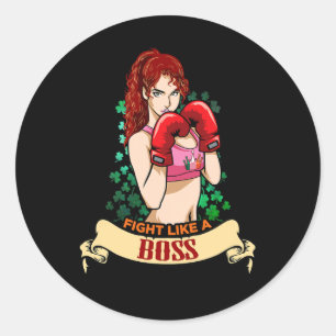 Sticker Rond Femme Irlandaise Forte et Autonomisée Boxe Kickbox