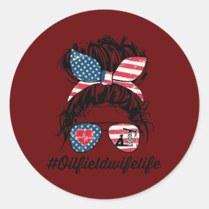 Sticker Rond Femme Oilfield Femme Life Messy Bun American Flag