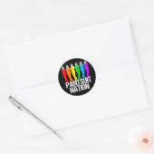 Sticker Rond Femmes arc-en-ciel de la nation Pantsuit (Enveloppe)