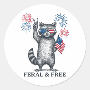 Sticker Rond Feral Mais Gratuite Funny Raccoon 4 juillet patrio
