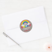 Sticker Rond Fête d'anniversaire de l'Arc-en-ciel rustique colo (Enveloppe)