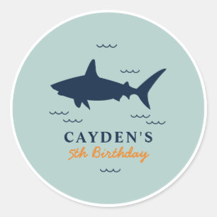 Sticker Rond Fête d'anniversaire de requins