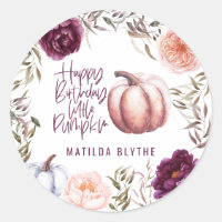 Fête d'anniversaire d'un petit citrouille à l'auto