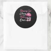 Sticker Rond Février Classe fille & Sassy Plus de 23 ans (Sac)