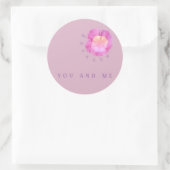 Sticker Rond Fiançailles florales : fleurs roses sur (Sac)