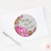Sticker Rond Fille Baby shower Gris Bois Automne rose Citrouill (Enveloppe)