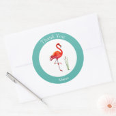 Sticker Rond Flamingo Merci sur fond bleu clair et blanc (Enveloppe)