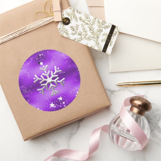 Sticker Rond Flammes de neige et étoiles en argent Noël violet (Cadeaux)