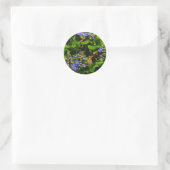 Sticker Rond Fleur violette et abeille boursouflante (Sac)