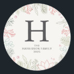 Sticker Rond Floral Christmas Wreath Family Nom monogramme<br><div class="desc">Floral Christmas Wreath Family Nom monogramme</div>