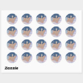 Sticker Rond Fluffy Teddy Bear Floating on Clouds (Feuille)